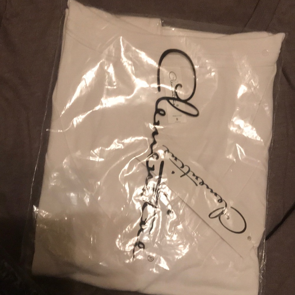 V-Neck Tee - Picture 3 of 4